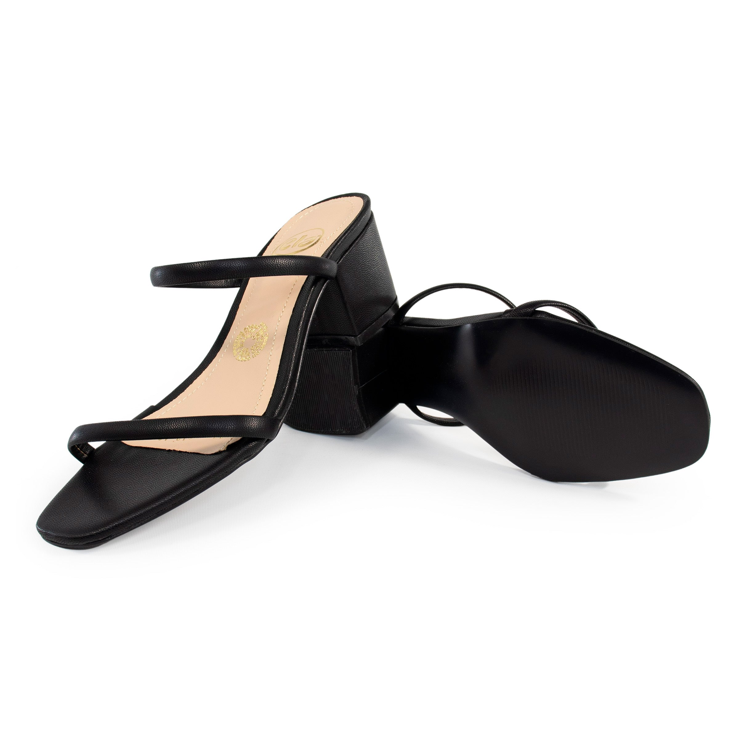 Sandalia color negro para mujer-Suela